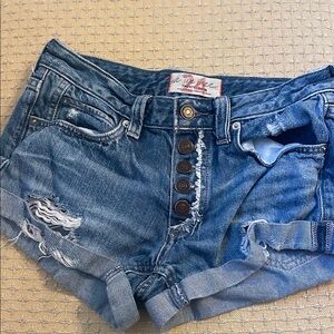 We The Free Distressed Denim Shorts size 24